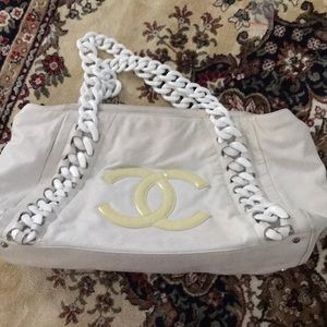 Chanel authentic purse